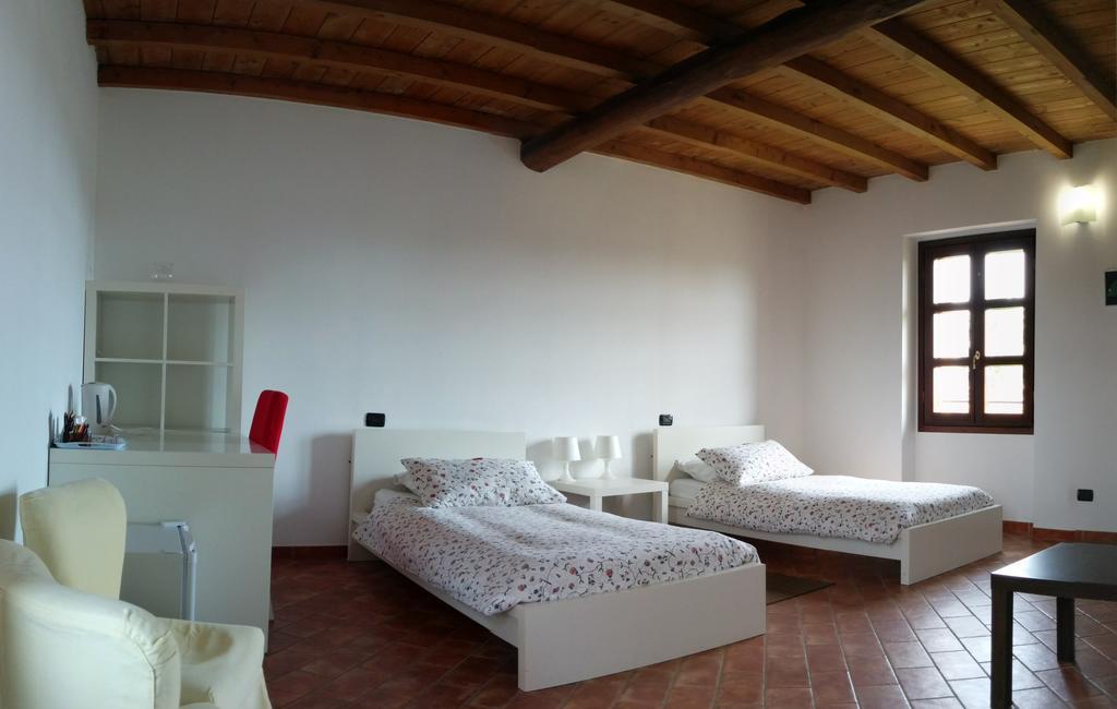 Cascina Mora Landhaus Pavia