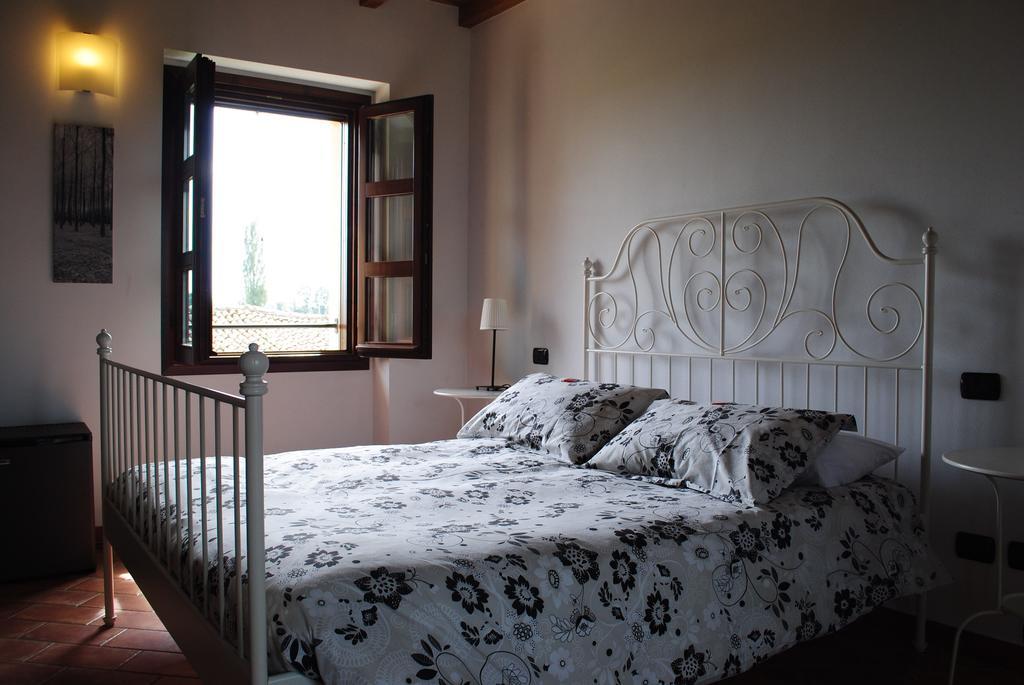Cascina Mora * Pavia